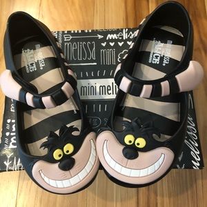 Mini Melissa Alice in Wonderland Cheshire Cat 8